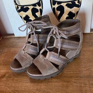 Sorel Joanie II wedge